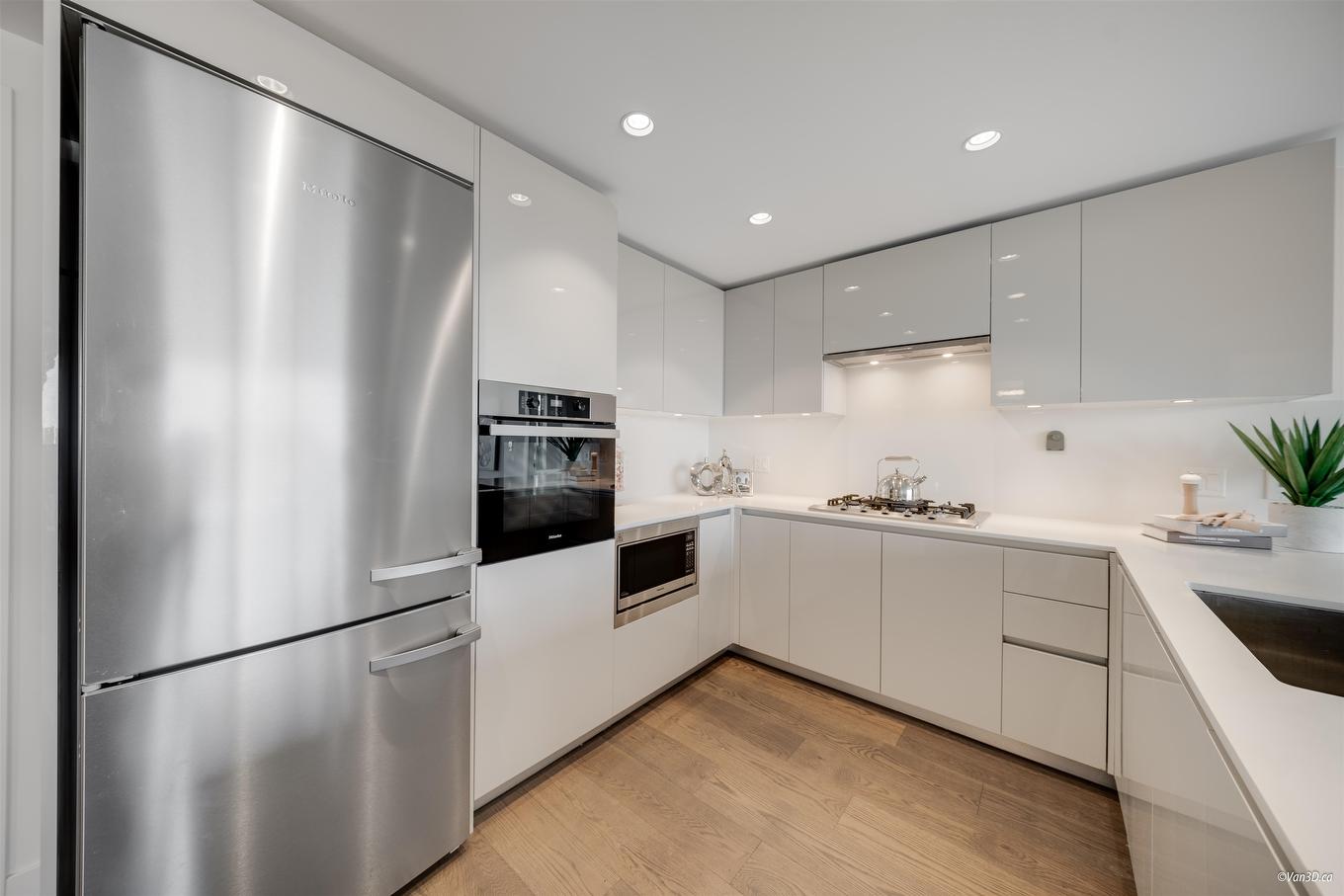 903-5788 Gilbert Road, Richmond, BC