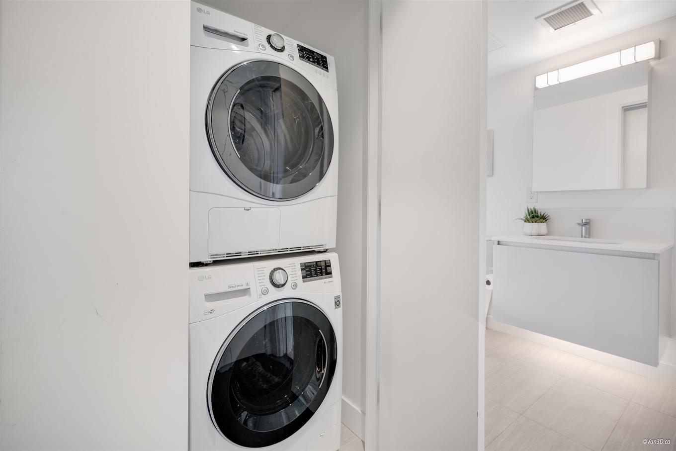 903-5788 Gilbert Road, Richmond, BC