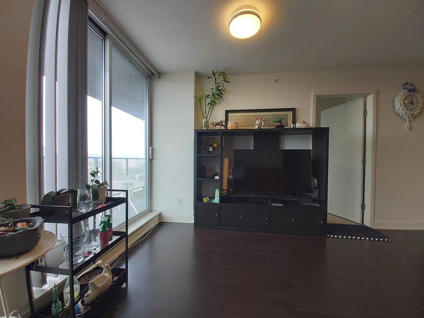 1305-7080 No. 3 Road, Richmond, BC