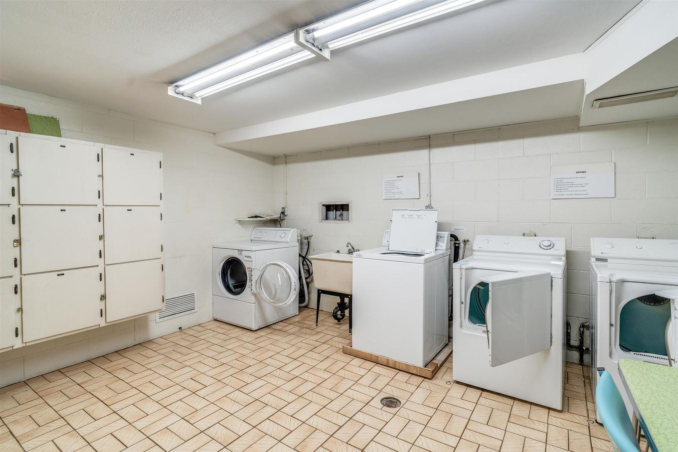 104-327 Ninth Street, New Westminster, BC