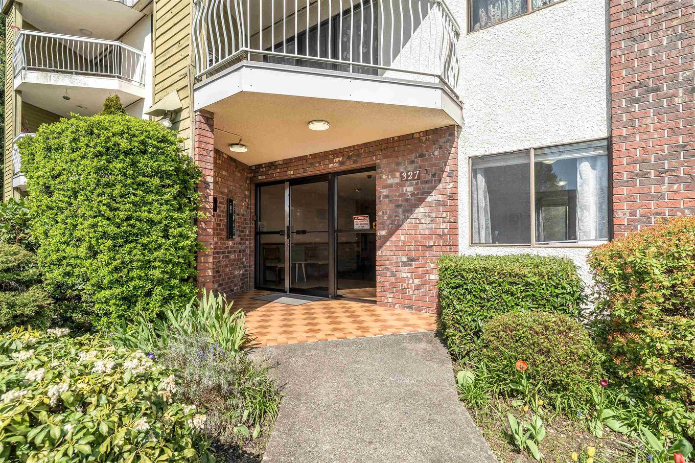 104-327 Ninth Street, New Westminster, BC