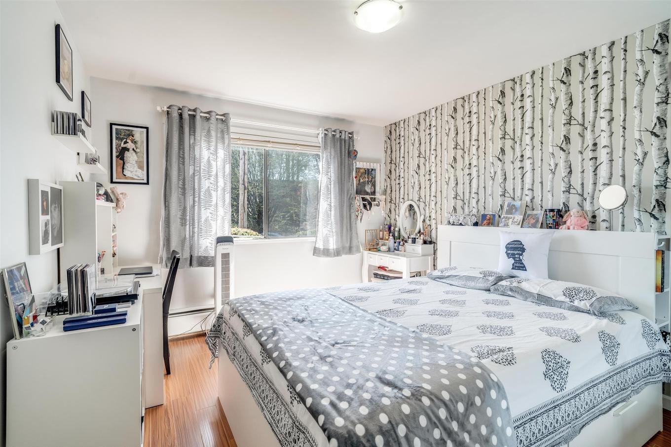 104-327 Ninth Street, New Westminster, BC