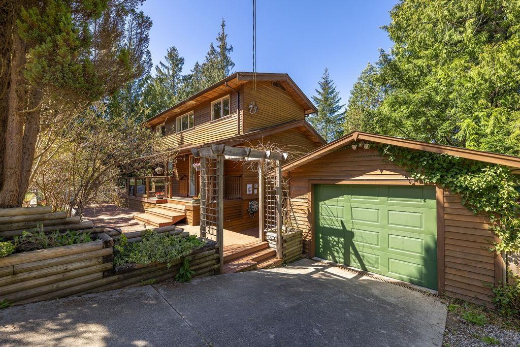 5864 Skookumchuk Road, Sechelt, BC