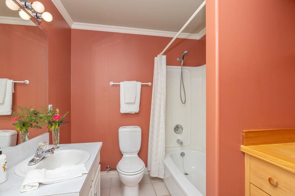 5864 Skookumchuk Road, Sechelt, BC