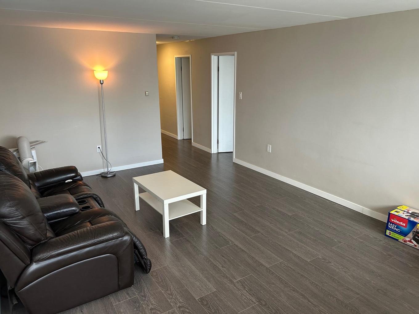 1010-6651 Minoru Boulevard, Richmond, BC