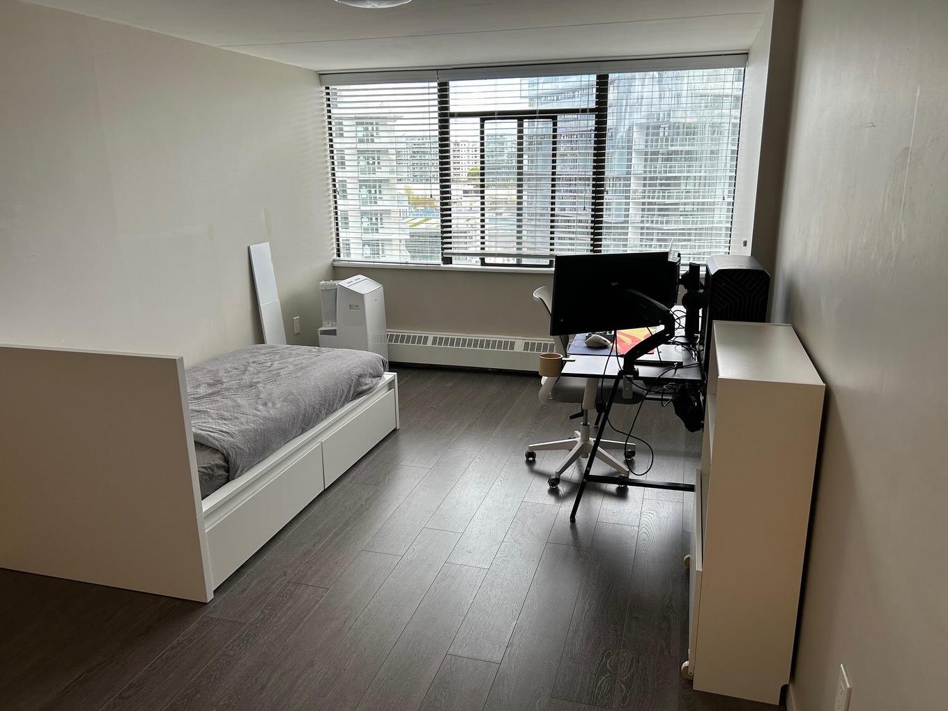 1010-6651 Minoru Boulevard, Richmond, BC