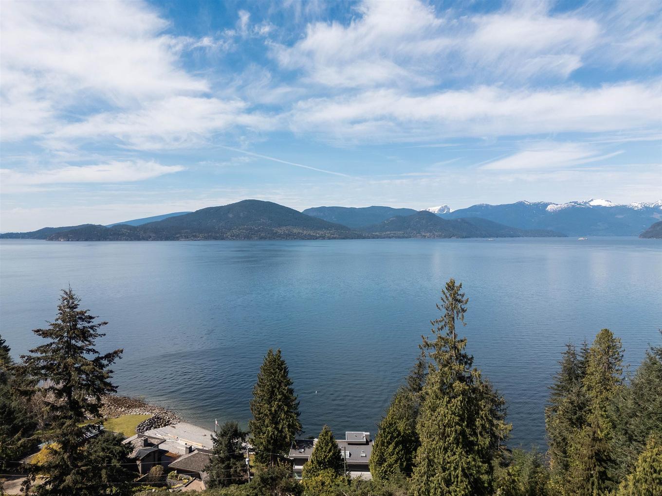 90 Isleview Place, West Vancouver, BC