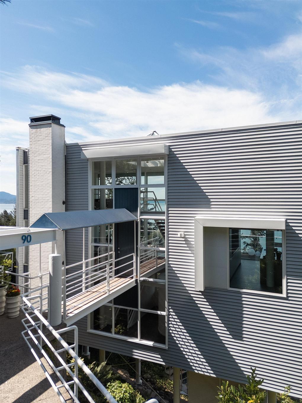 90 Isleview Place, West Vancouver, BC