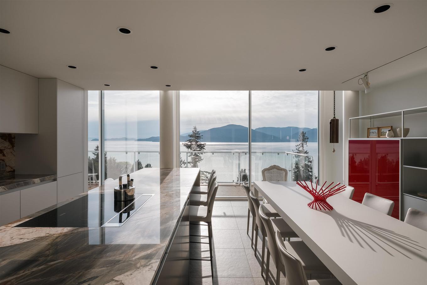 90 Isleview Place, West Vancouver, BC