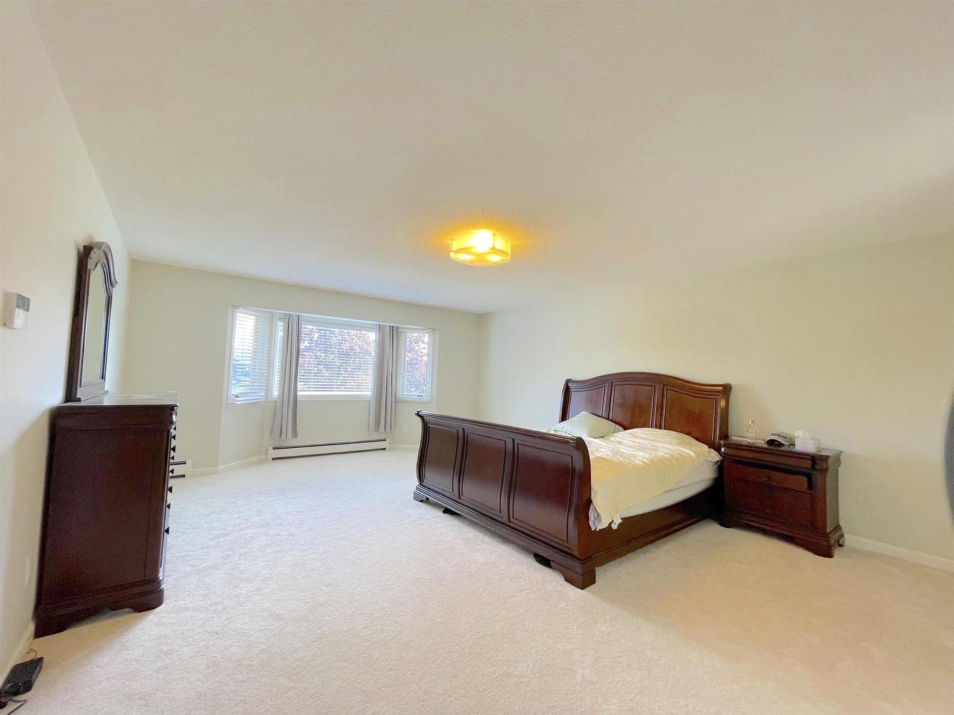 7371 Sunnymede Crescent, Richmond, BC