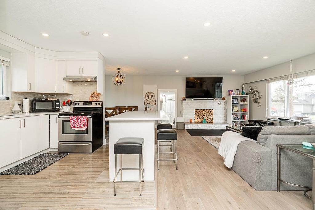 11278 206 Street, Maple Ridge, BC