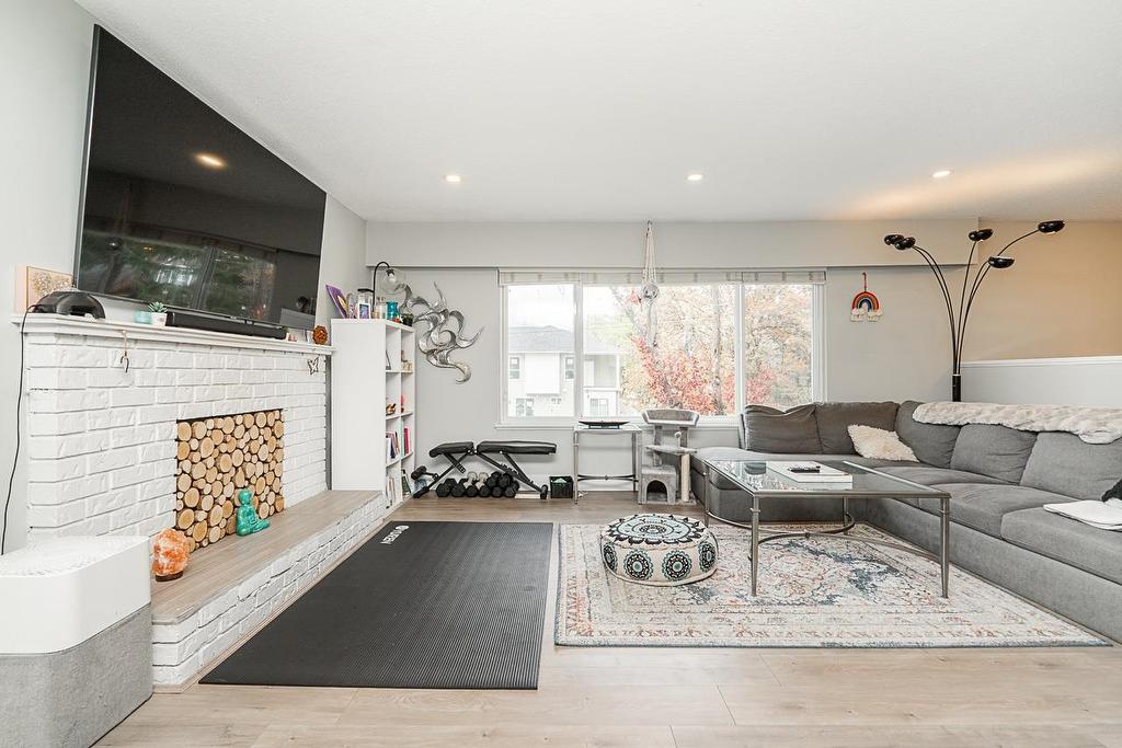 11278 206 Street, Maple Ridge, BC