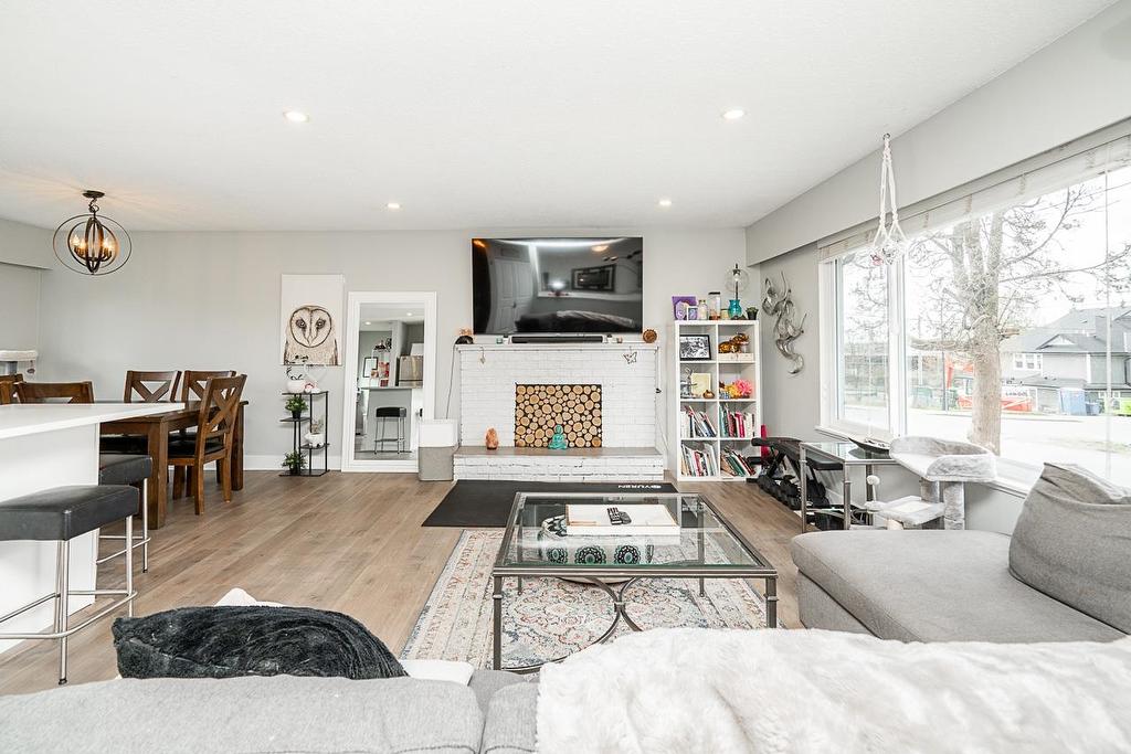 11278 206 Street, Maple Ridge, BC