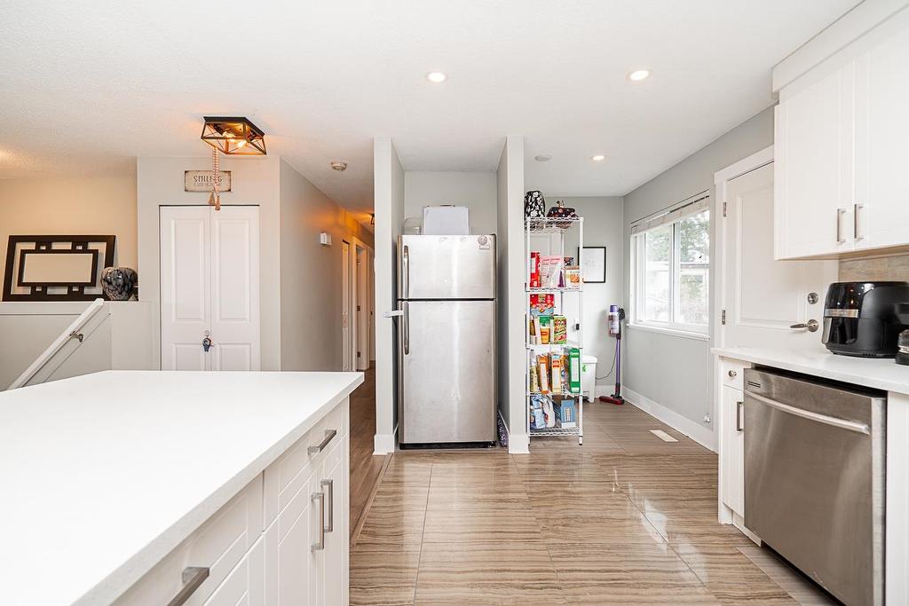 11278 206 Street, Maple Ridge, BC