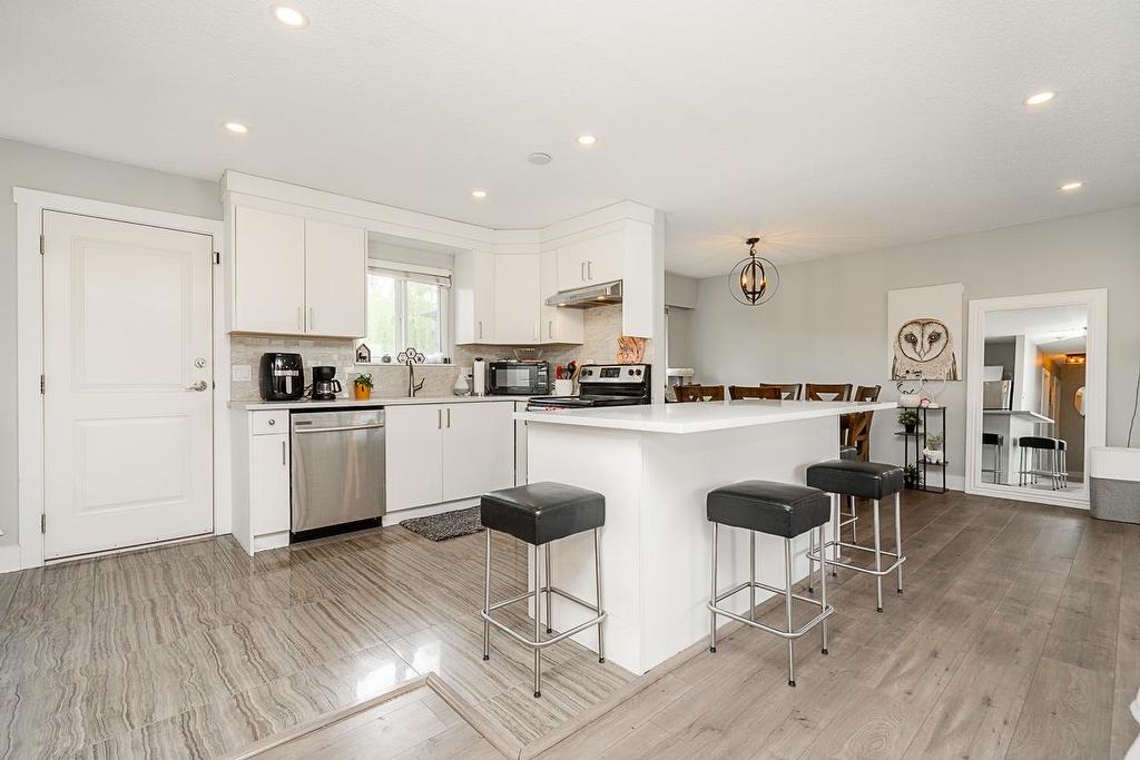 11278 206 Street, Maple Ridge, BC