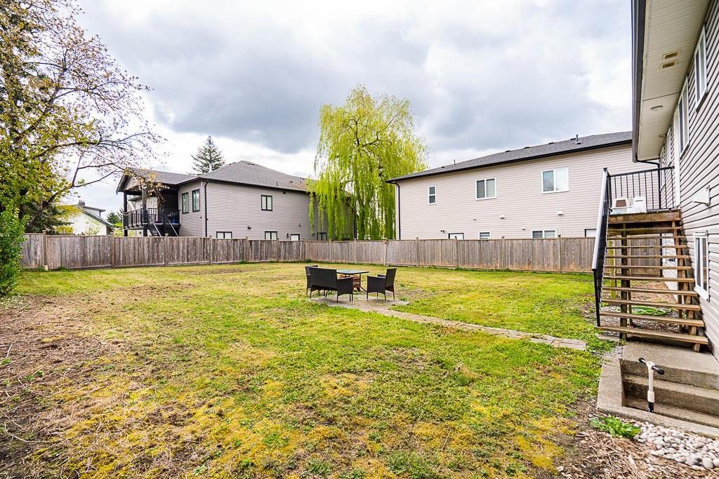 11278 206 Street, Maple Ridge, BC