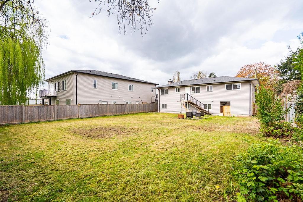 11278 206 Street, Maple Ridge, BC