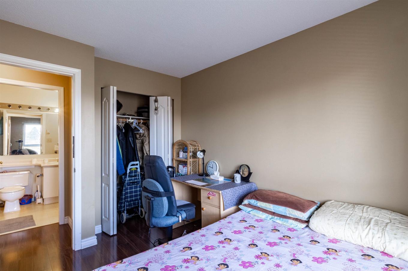 407-3480 Yardley Avenue, Vancouver, BC