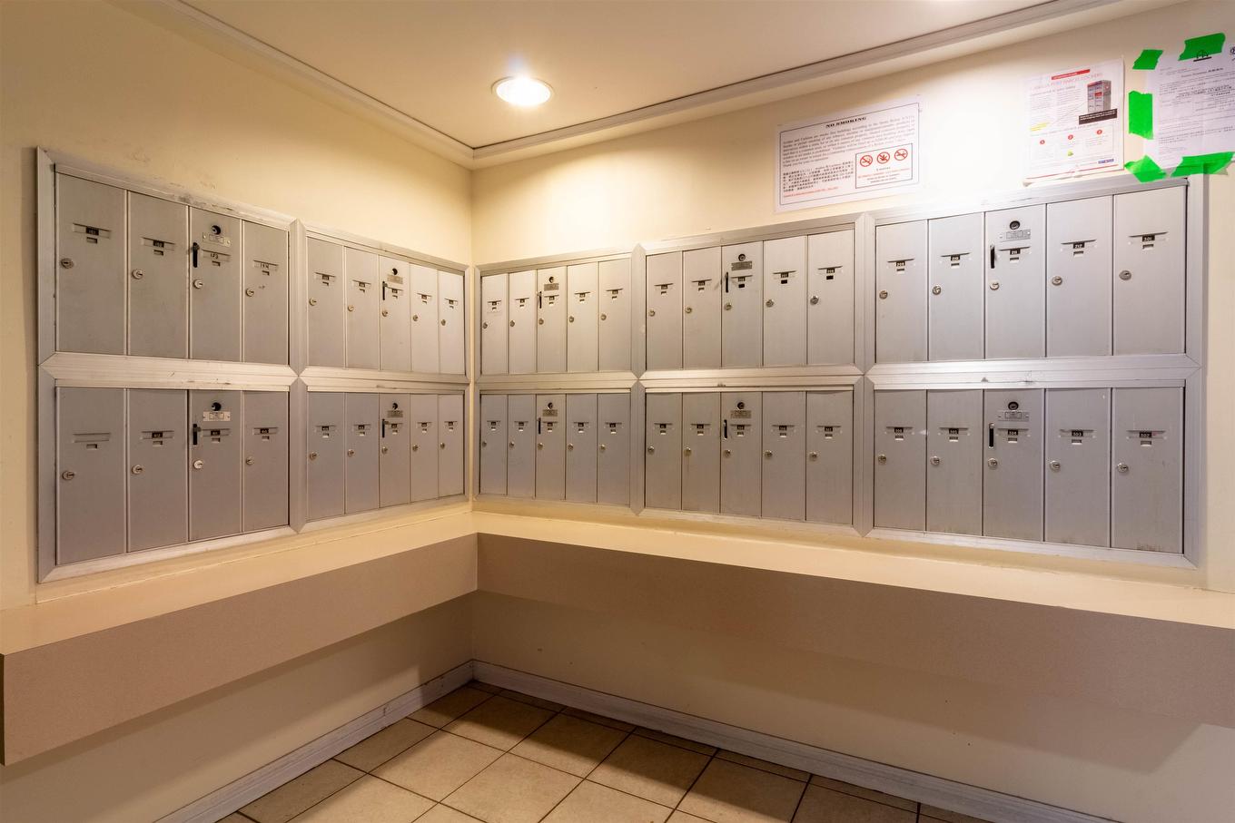 407-3480 Yardley Avenue, Vancouver, BC