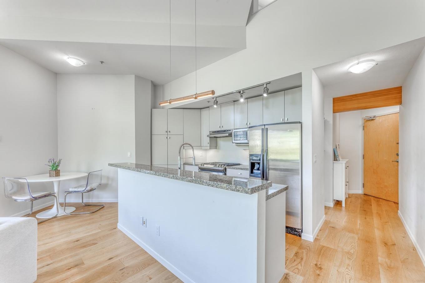 516-580 Raven Woods Drive, North Vancouver, BC