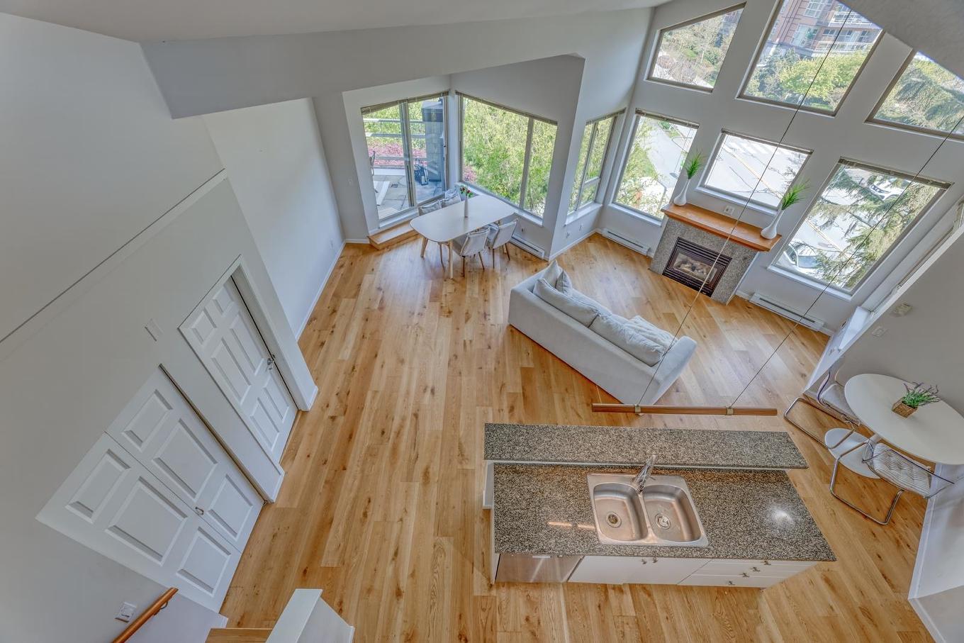 516-580 Raven Woods Drive, North Vancouver, BC