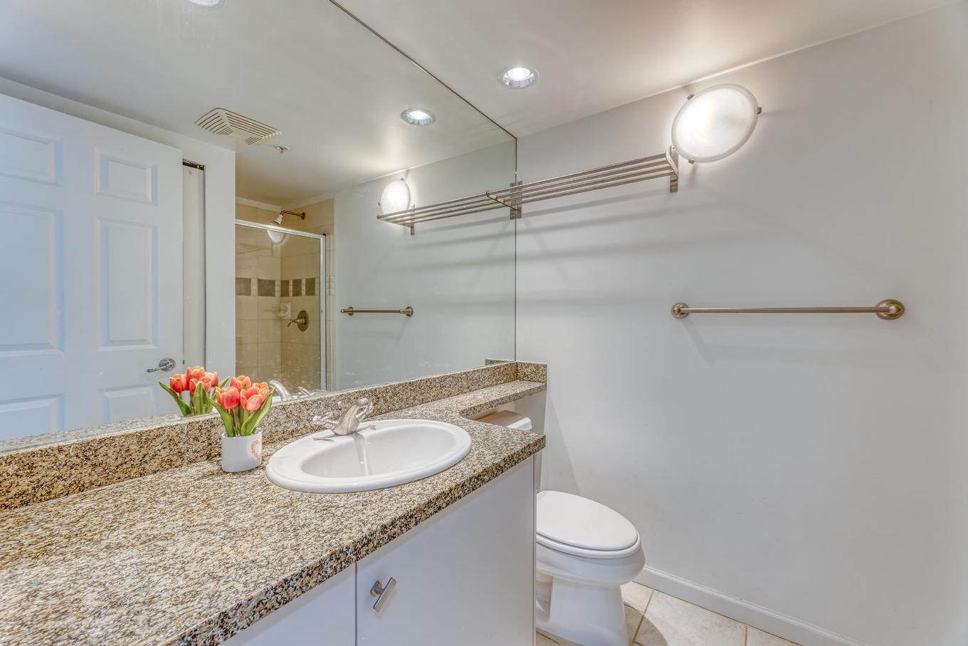 516-580 Raven Woods Drive, North Vancouver, BC