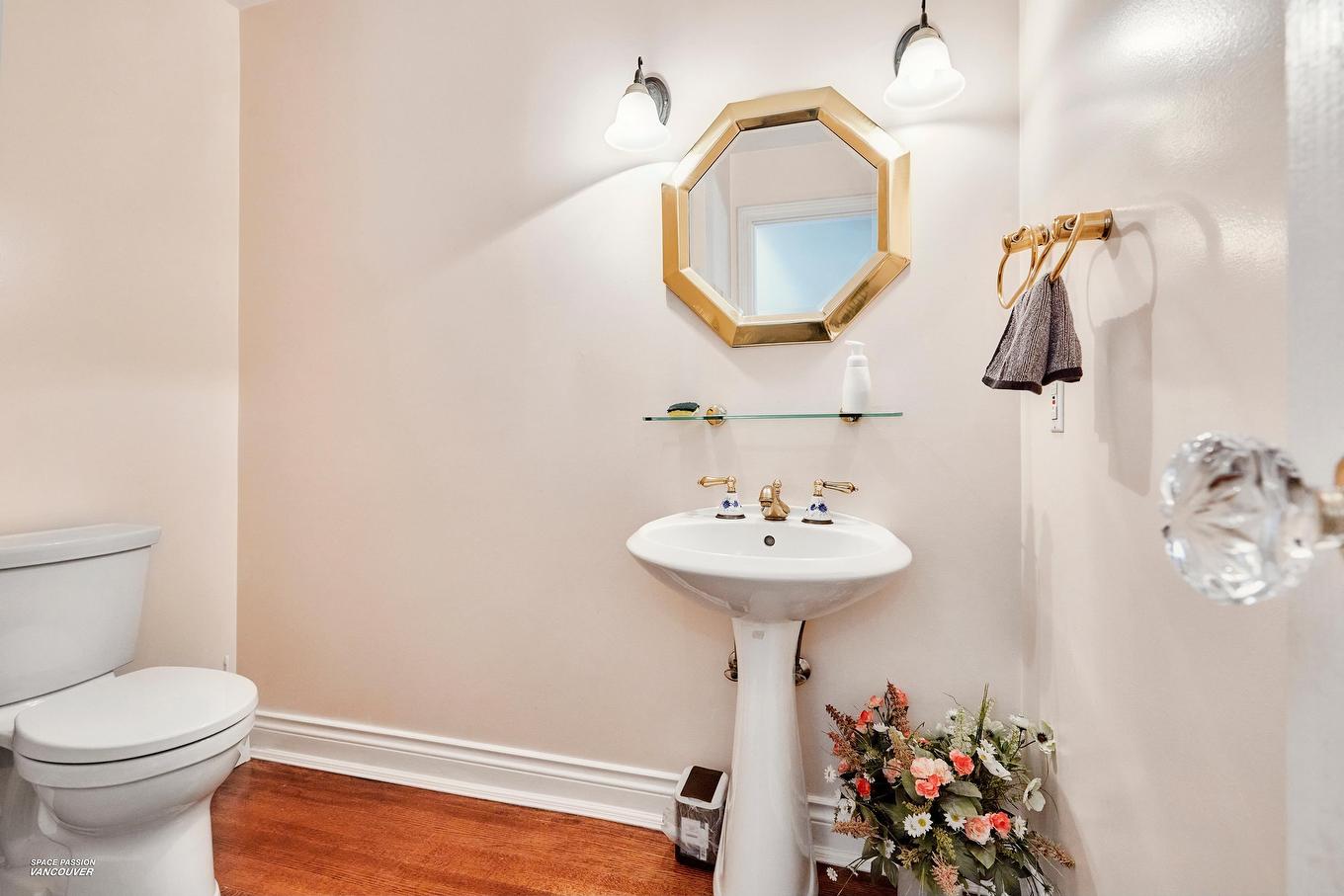 1355 33Rd Avenue W, Vancouver, BC