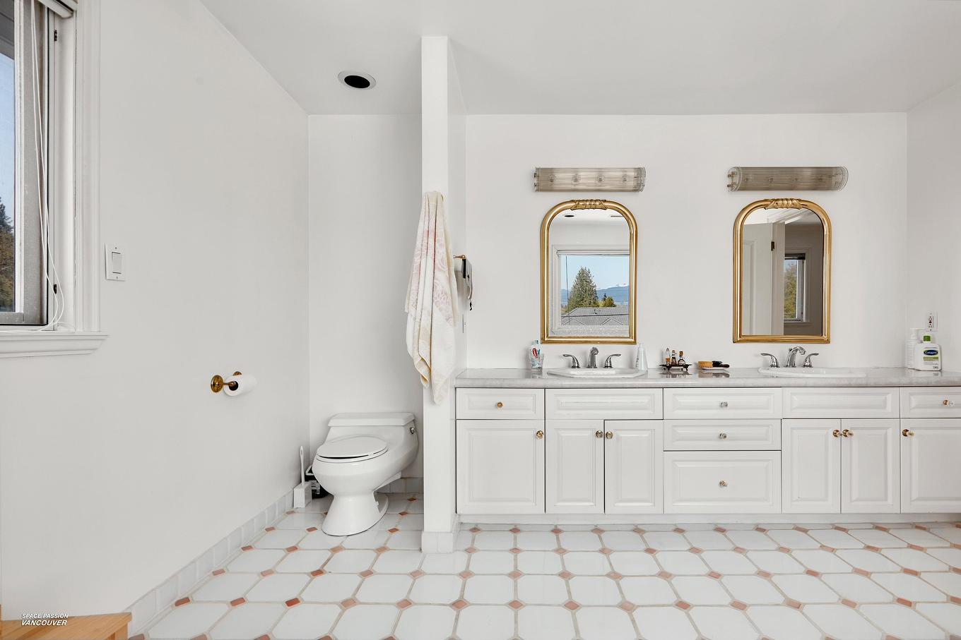 1355 33Rd Avenue W, Vancouver, BC