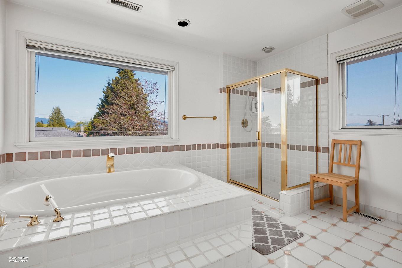 1355 33Rd Avenue W, Vancouver, BC