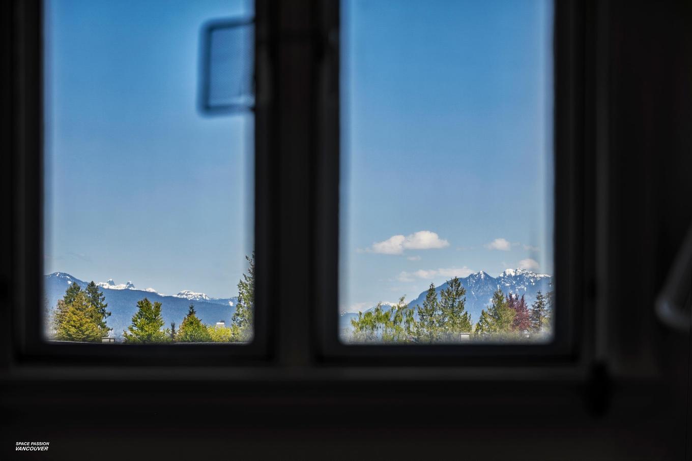 1355 33Rd Avenue W, Vancouver, BC