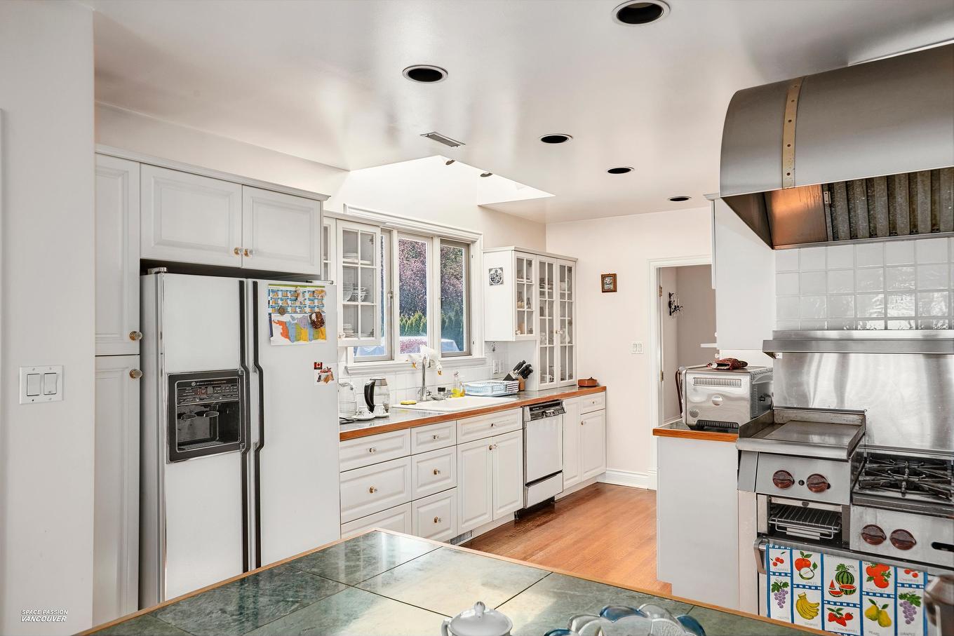 1355 33Rd Avenue W, Vancouver, BC