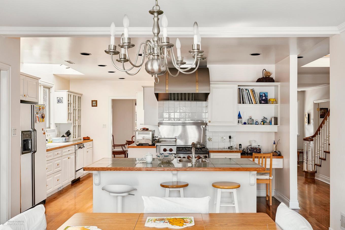 1355 33Rd Avenue W, Vancouver, BC