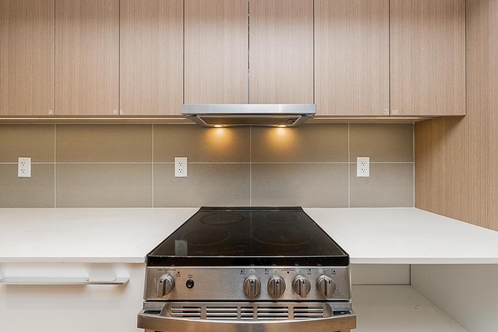 512-9888 University Crescent, Burnaby, BC