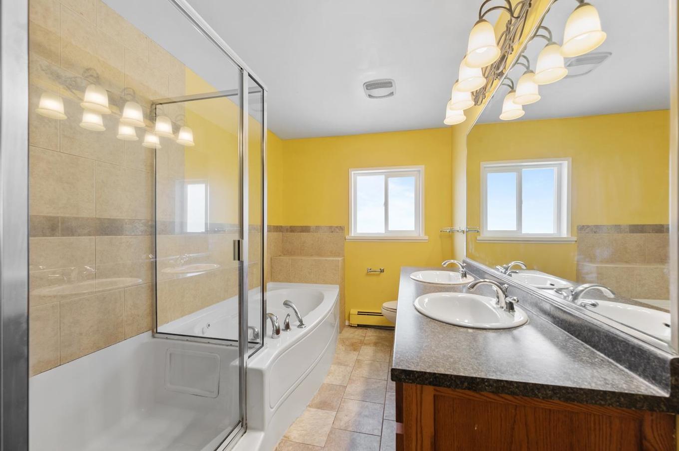 320 Walker Street, Coquitlam, BC