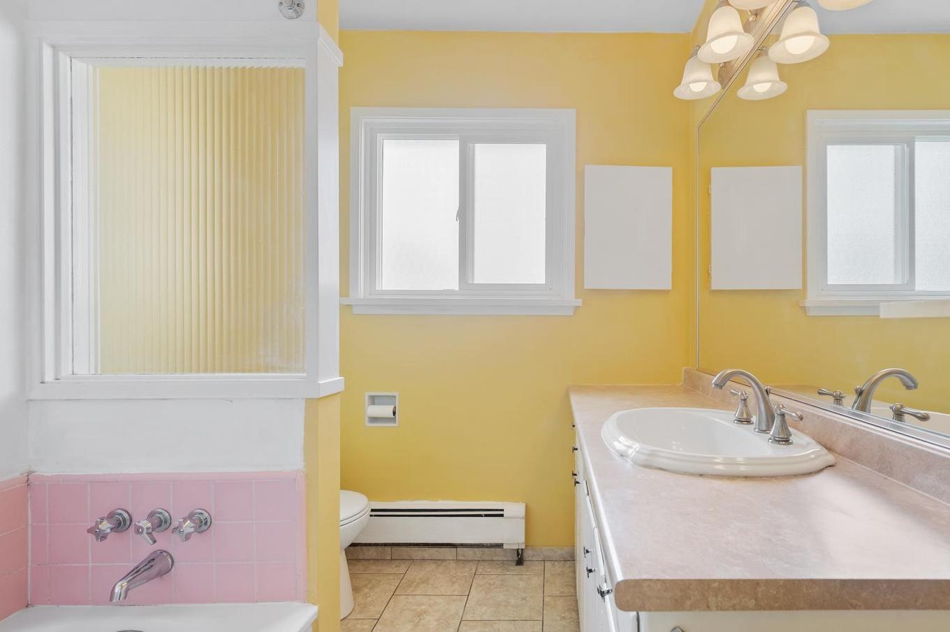 320 Walker Street, Coquitlam, BC