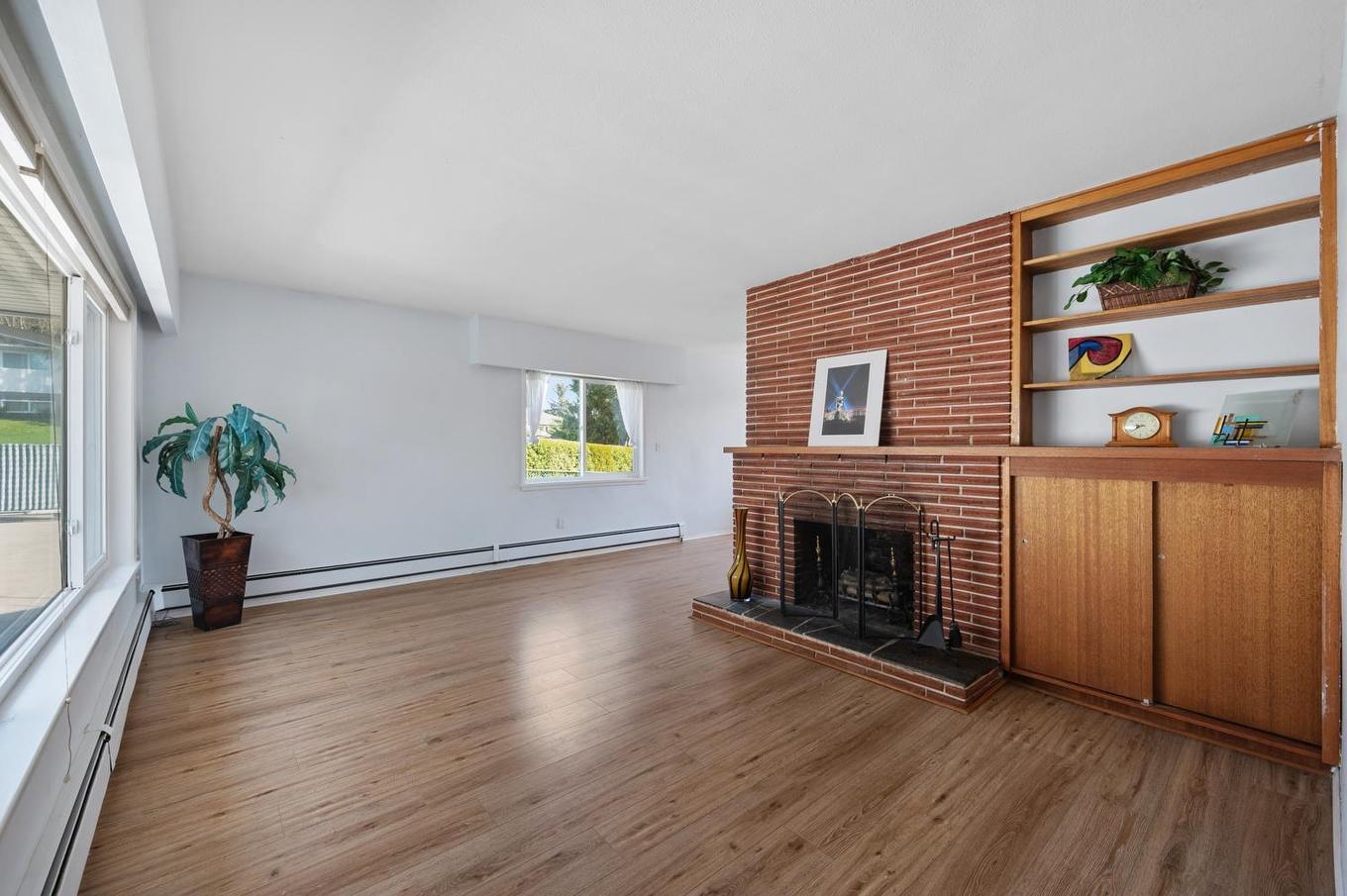 320 Walker Street, Coquitlam, BC