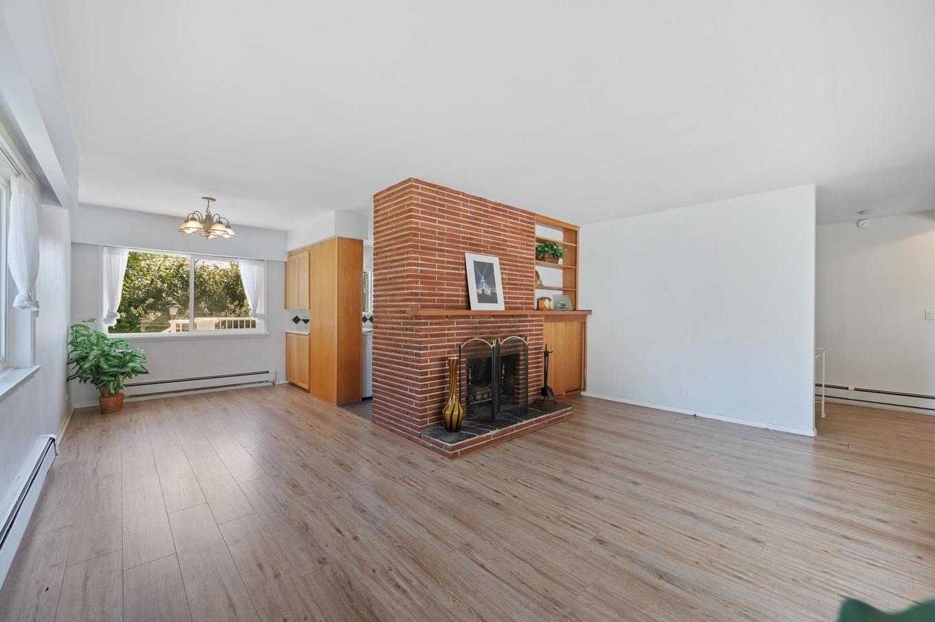 320 Walker Street, Coquitlam, BC