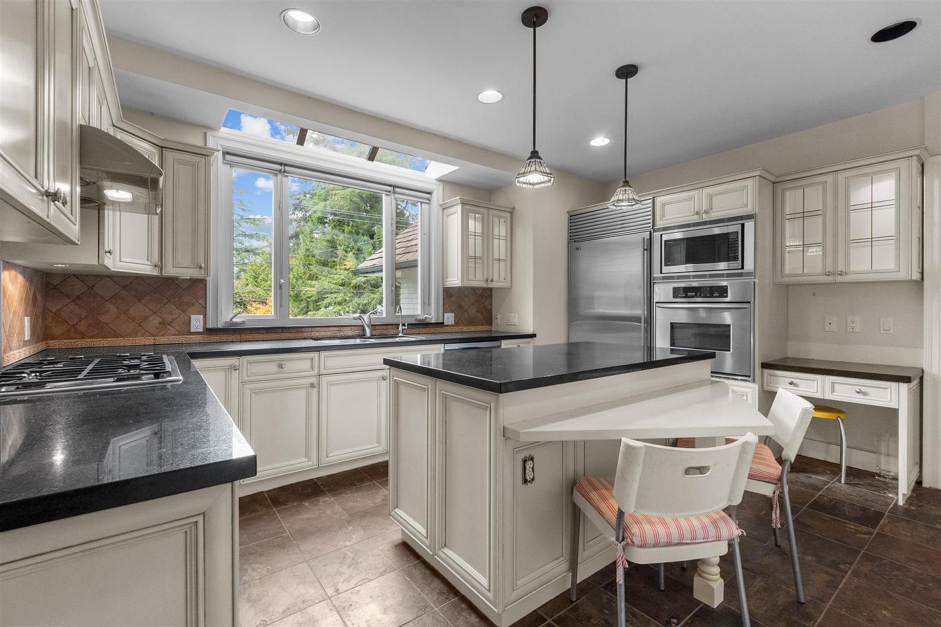 4637 Angus Drive, Vancouver, BC