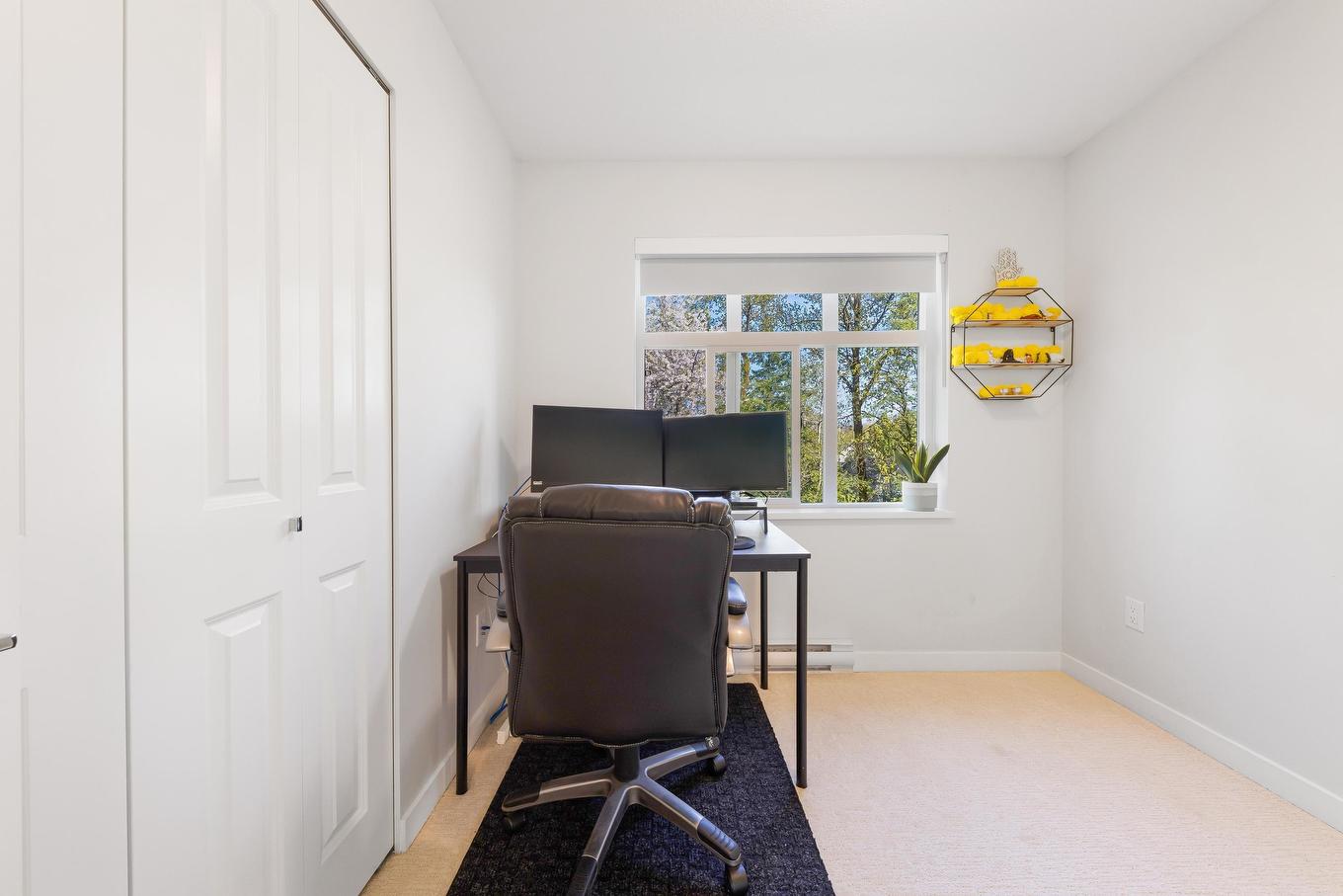 1018-11280 Pazarena Place, Maple Ridge, BC