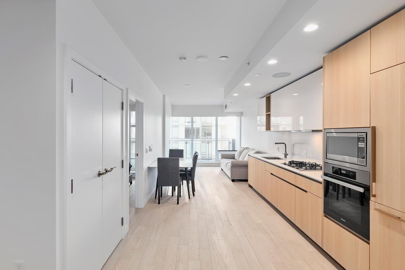 712-6855 Pearson Way, Richmond, BC