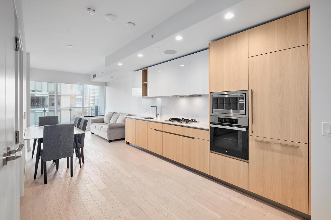 712-6855 Pearson Way, Richmond, BC