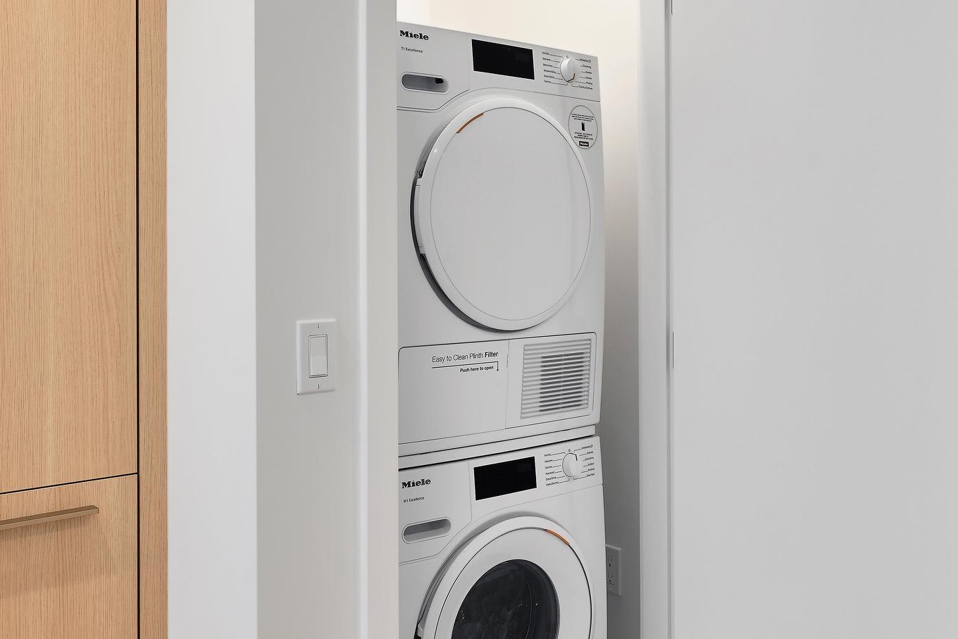 712-6855 Pearson Way, Richmond, BC