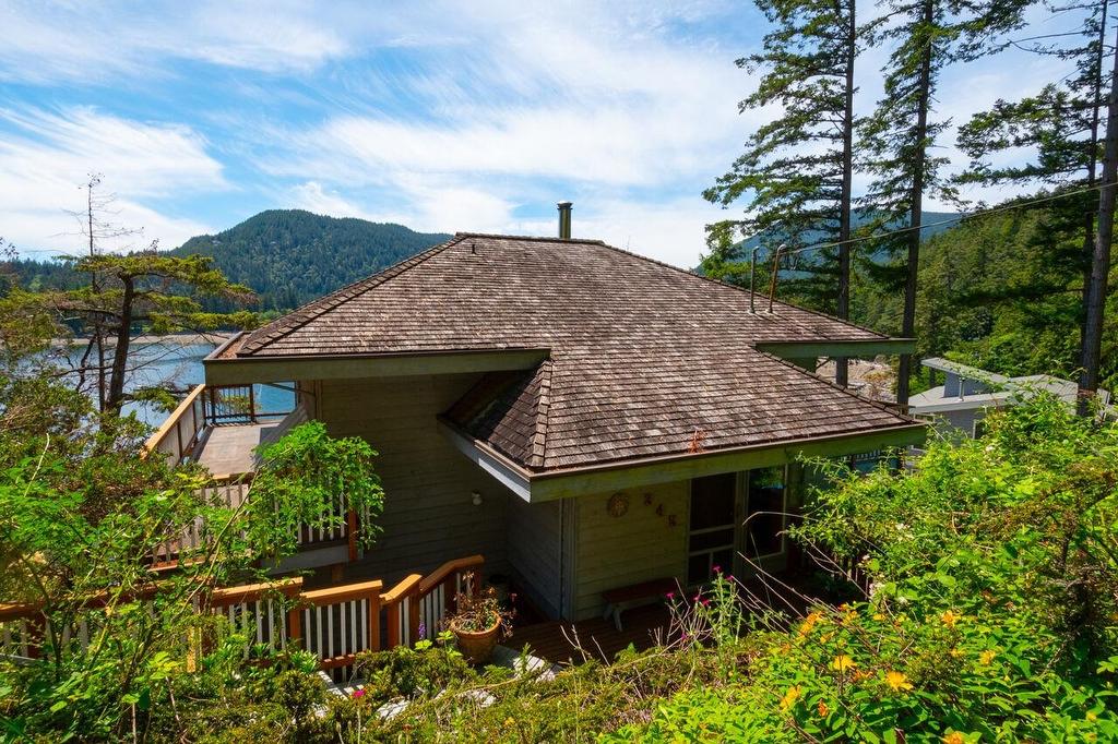 345 David Road, Bowen Island, BC