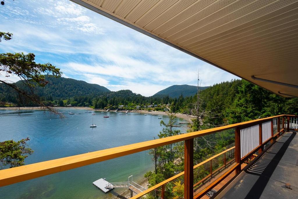 345 David Road, Bowen Island, BC