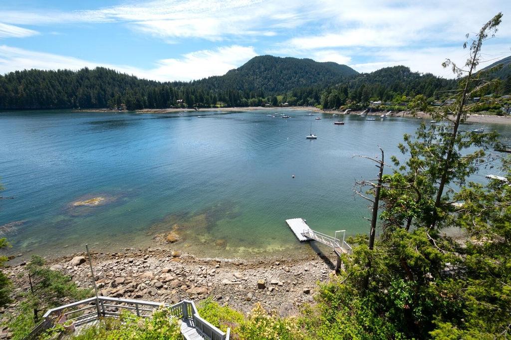 345 David Road, Bowen Island, BC