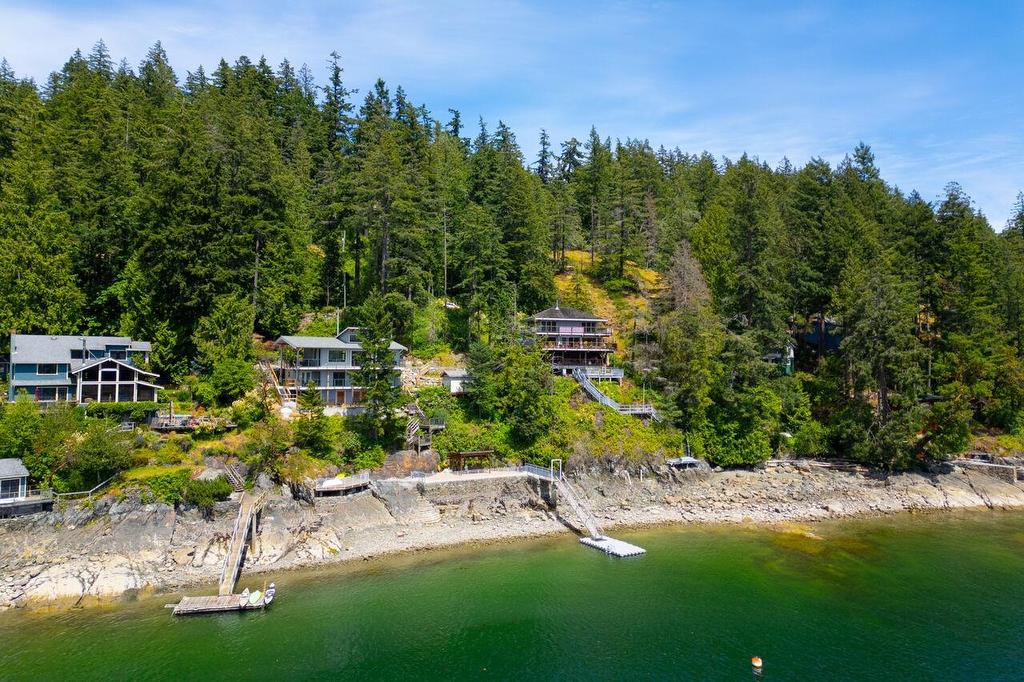 345 David Road, Bowen Island, BC