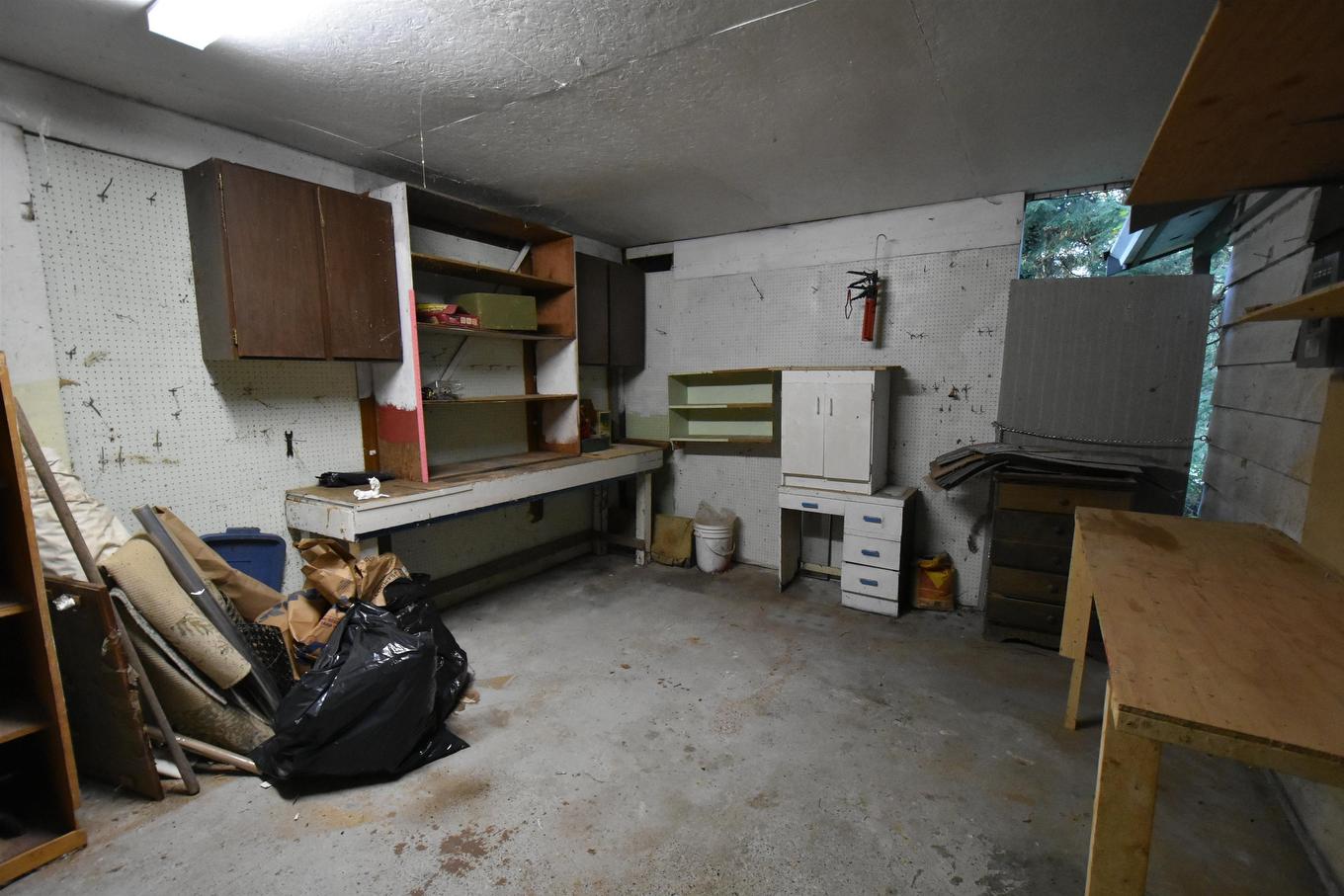 2240 Oldershaw Road, Roberts Creek, BC