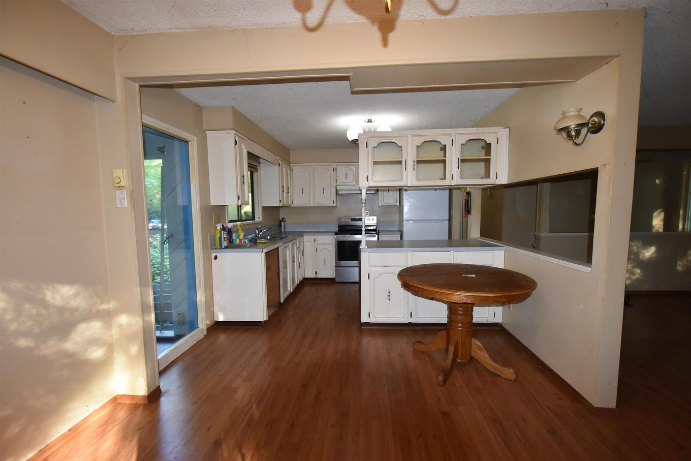 2240 Oldershaw Road, Roberts Creek, BC