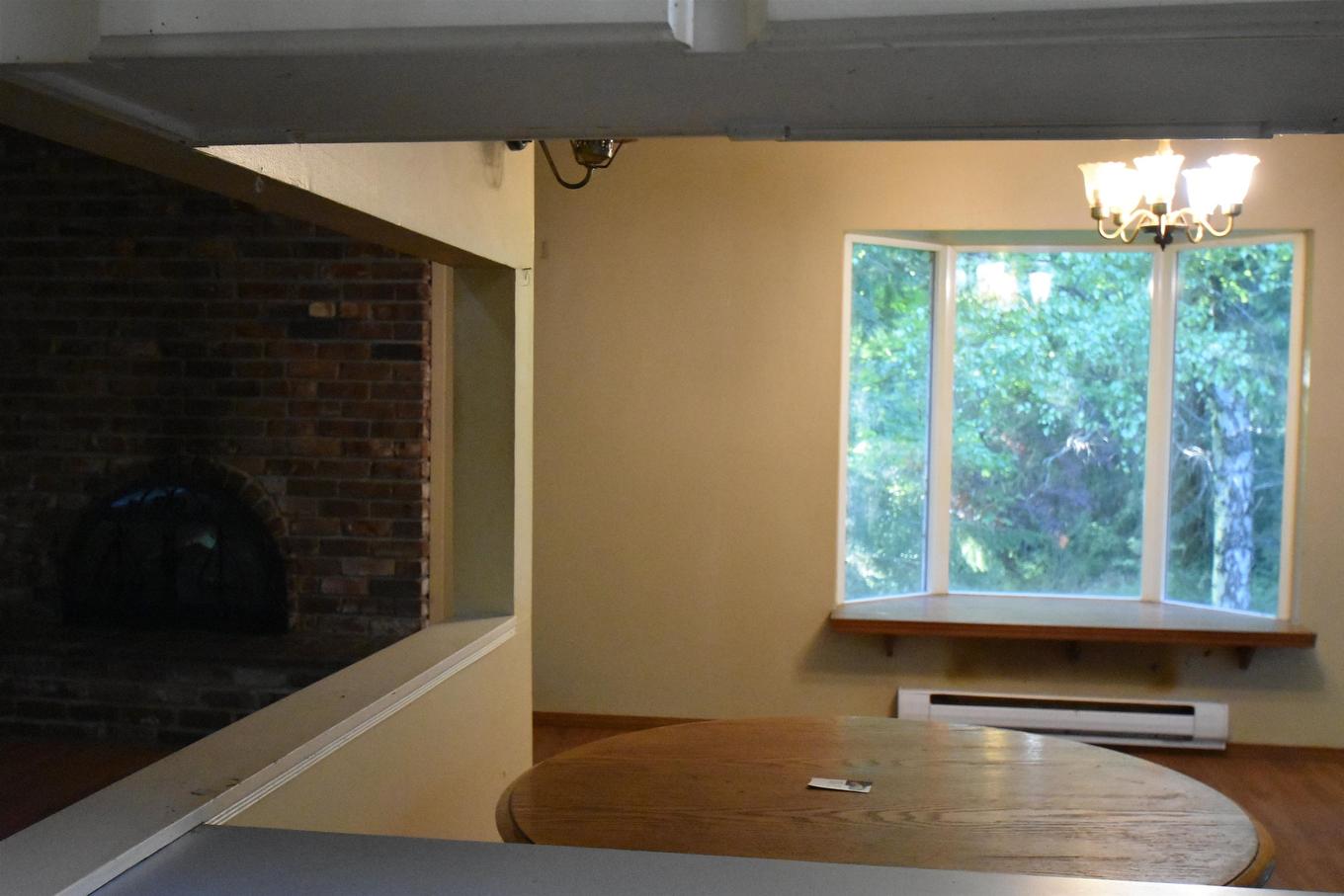 2240 Oldershaw Road, Roberts Creek, BC