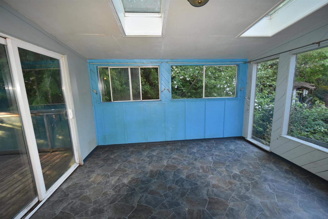 2240 Oldershaw Road, Roberts Creek, BC